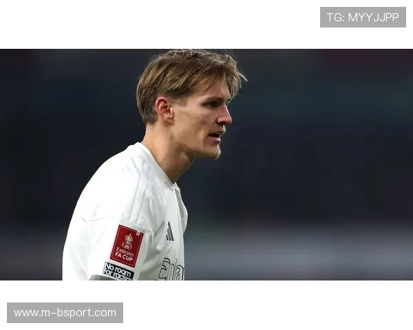 阿森纳官方确认厄德高左膝内侧副韧带受伤 无缘国家队比赛